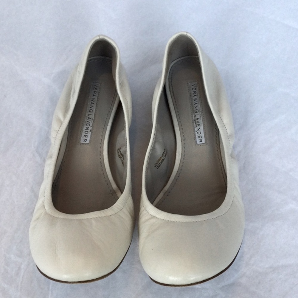 Vera Wang lavender label Lillian calf leather flat